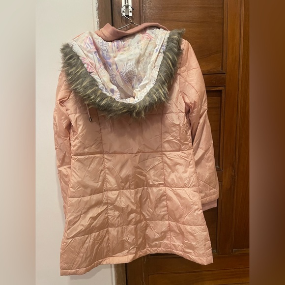 Gipsy brand pink jacket for heavy winters ! - Picture 3 of 3